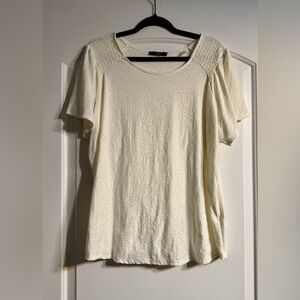 T Tahari Ivory Short Sleeve Eyelet Top